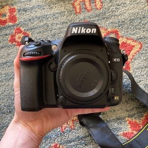 SOLD - Nikon D610 FX Camera Body